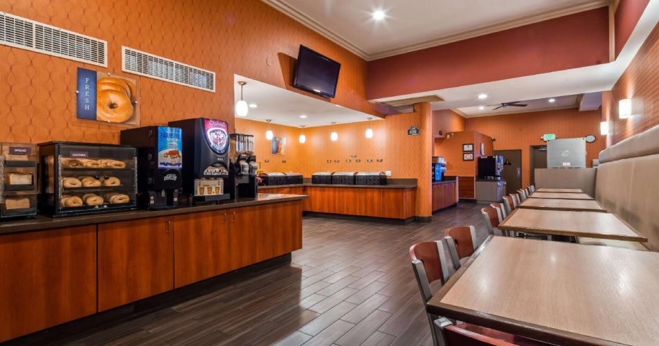 Best Western Plus Stovall's Inn photo 42