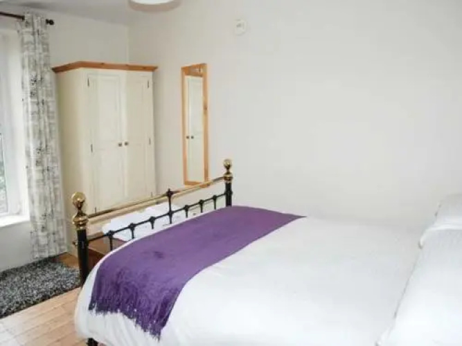 5 Vicarage Lane