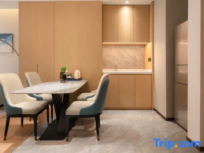 Deluxe Double Suite