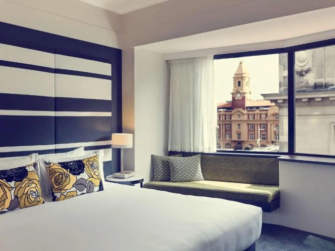 Superior Double room with city view