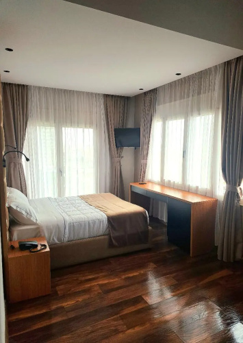 Olivia's Hill Resort