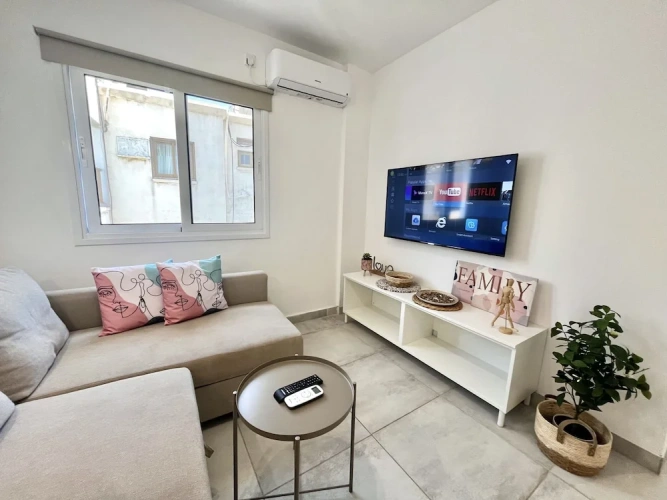 84 AN 1 - Stay Napa Aura Apartment