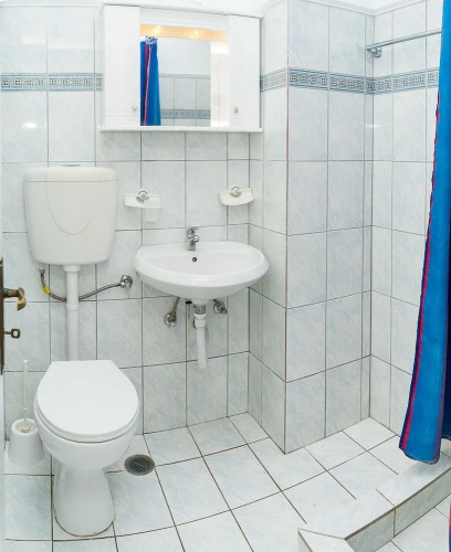 Anna Studios & Apartments
