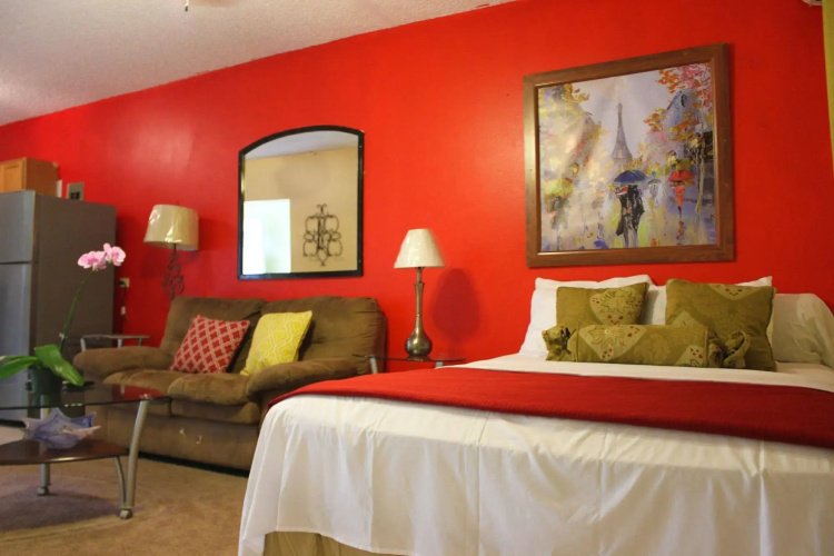 Sunset Strip Acadia Guest Apartment
