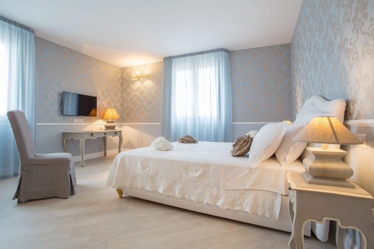 Marina Holiday Resort & Spa