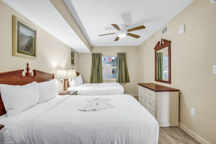 2 Bedrooms Standard room beachfront