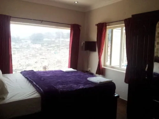 Hotel Heaven Holiday