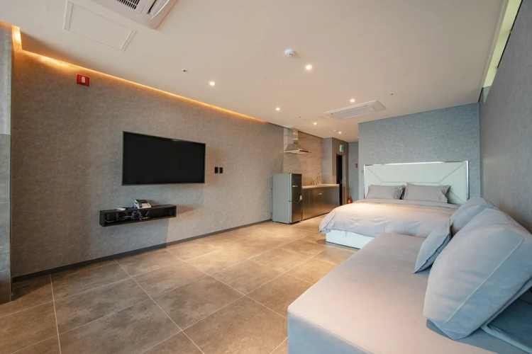 W Spa Pension