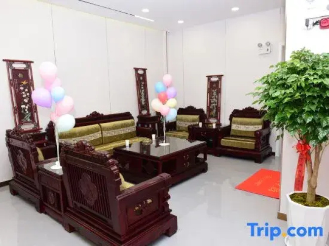 Qujing City Qilin District Ruikun Lanting Hotel