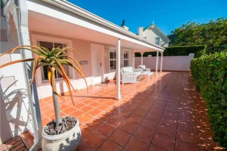 Quadruple Cottage