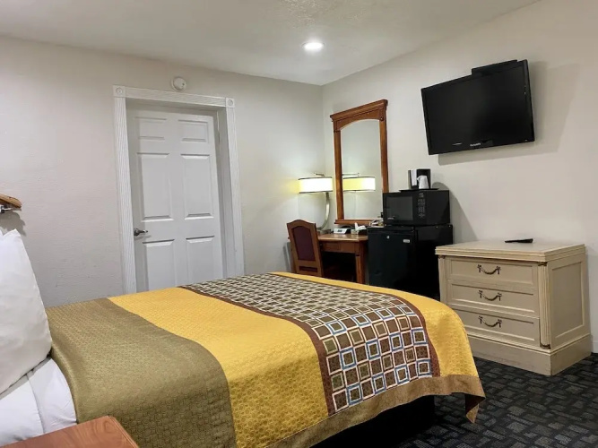 Geary Parkway Motel At Mine Hospitality