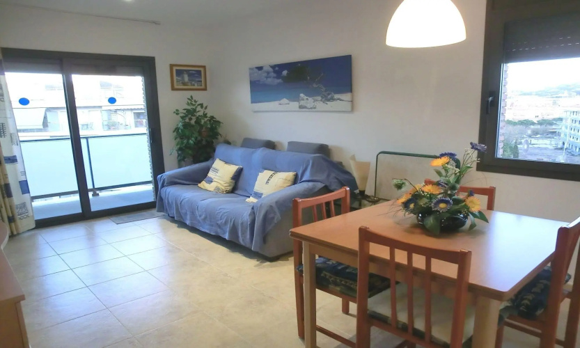 104652 - Apartment in Lloret de Mar