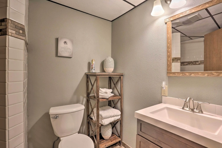 4 Bedrooms Cottage