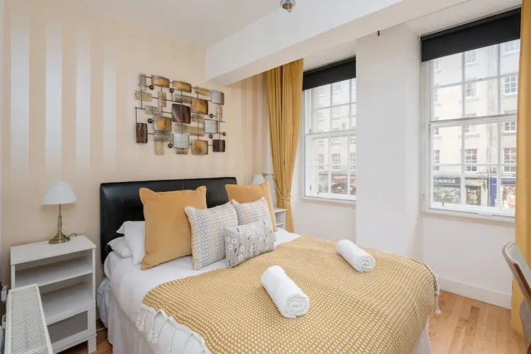 Silver Lining - Luxury Jackson Apartment