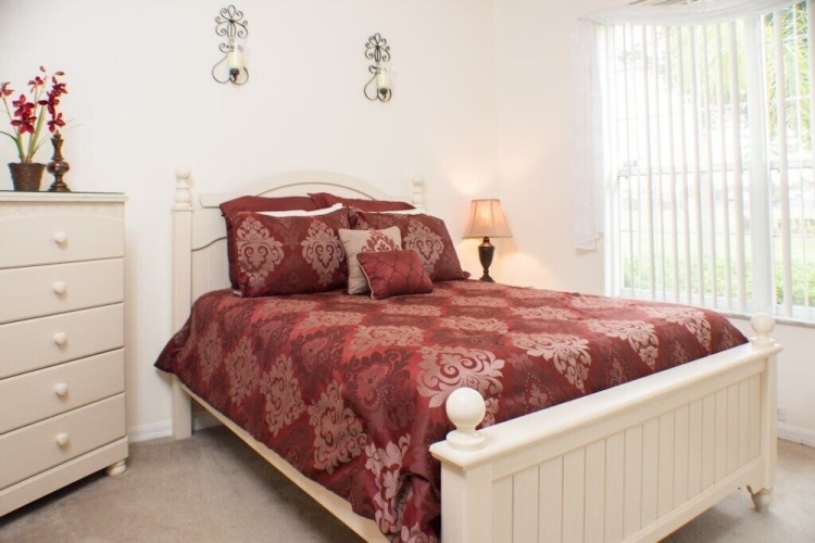 Andy's Westridge 4 Bedroom Home by Redawning