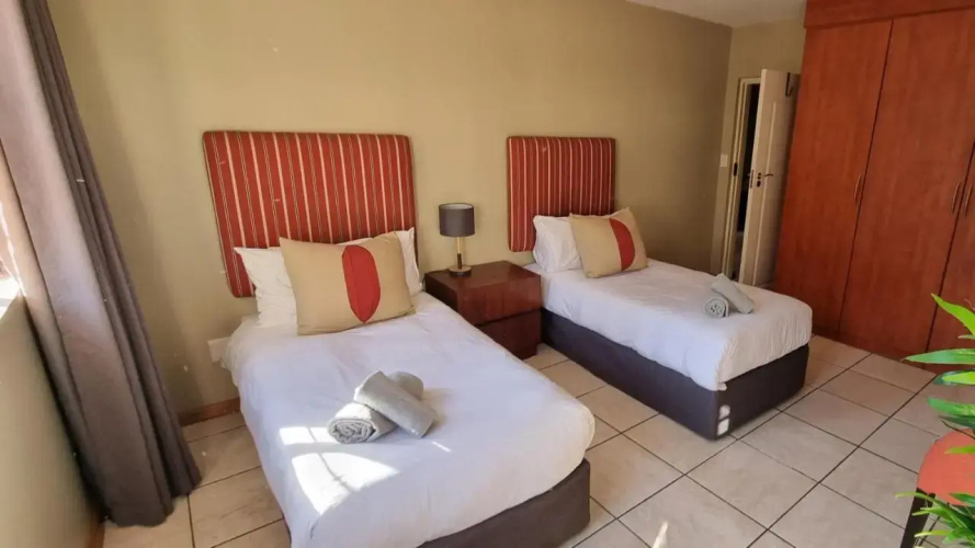 Homely Apartment, Hatfield, Unit-9