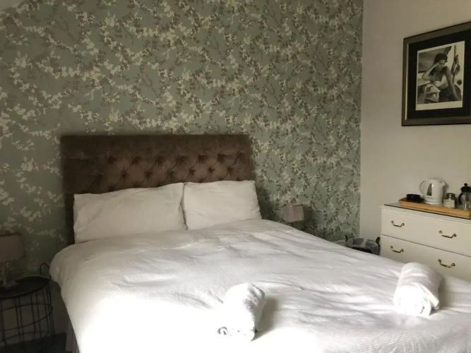 Colintraive Hotel