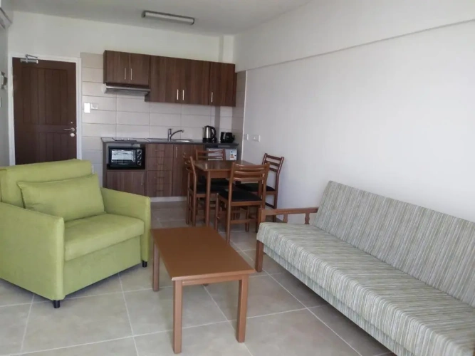 1 Bedroom Apartment