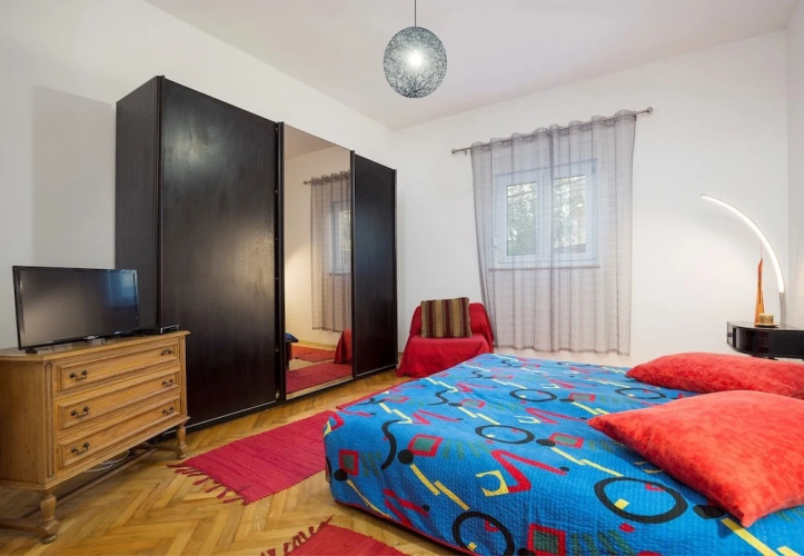 Apartment Lili Pula