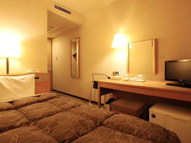 AZ Inn Obu