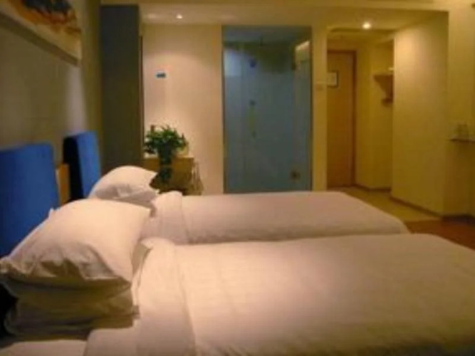 7 Days Inn