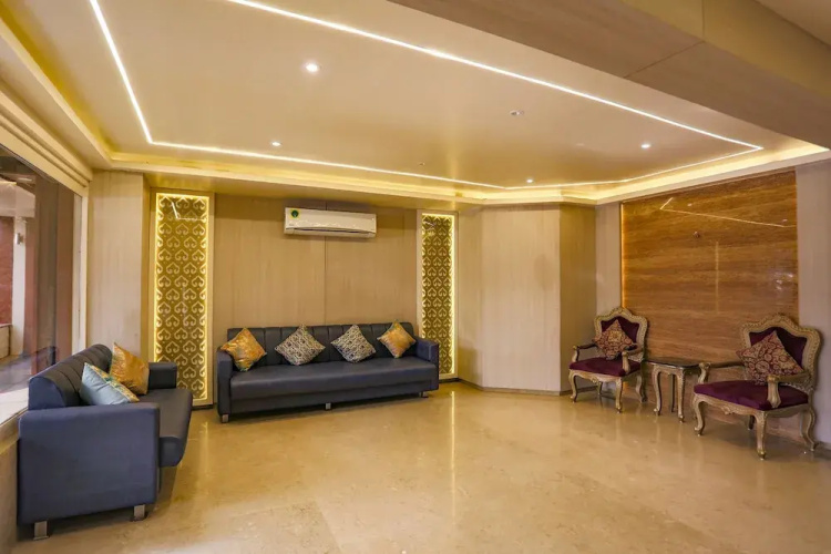 Hotel Surya