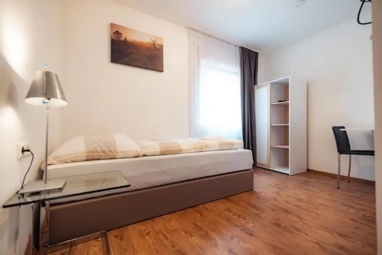 Classic Single room with city view