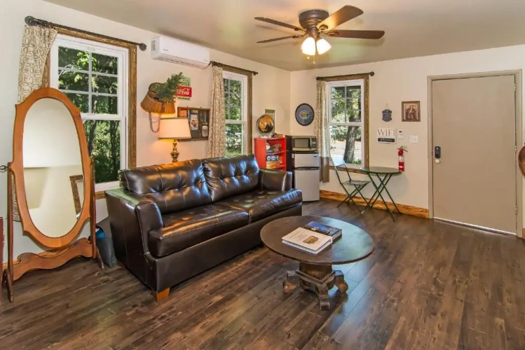 1 Bedroom Double Suite
