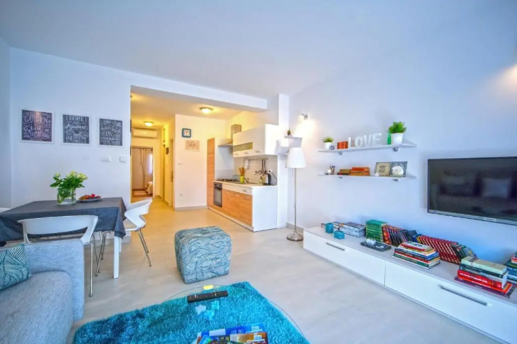 Apartment Aleksandra 1345