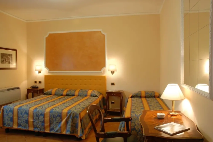 Standard Quadruple room