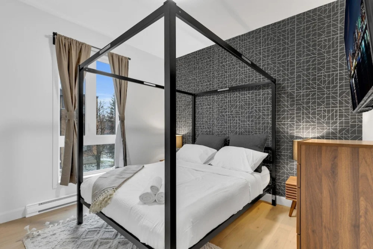 Deluxe Suites Downtown Montreal