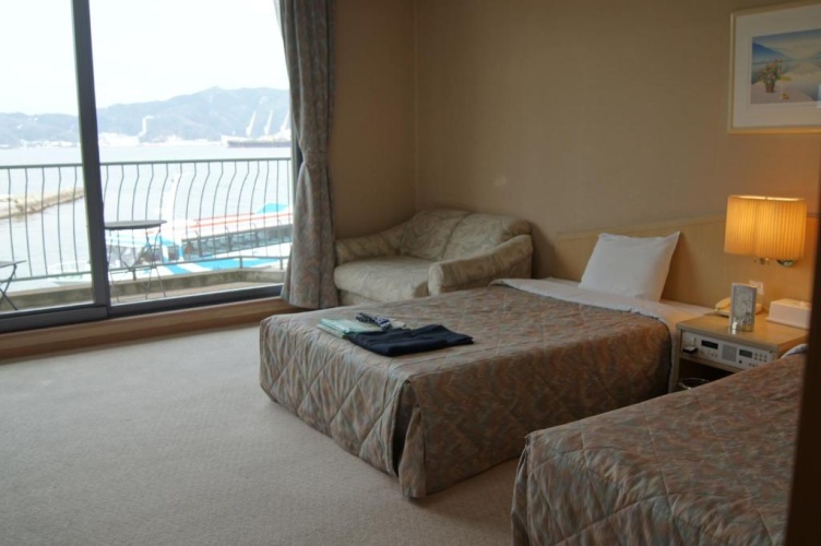 Standard Twin room with sea view