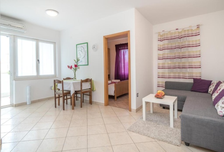 Family Apartment with balcony and with view