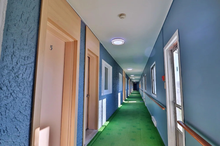 BestLiving Motel