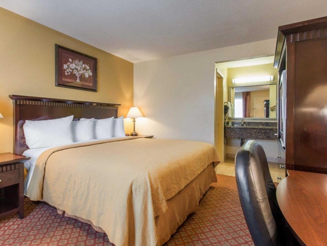 Standard room with view