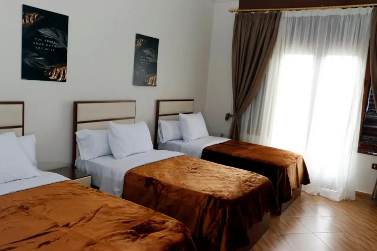 Ismailia House Inn