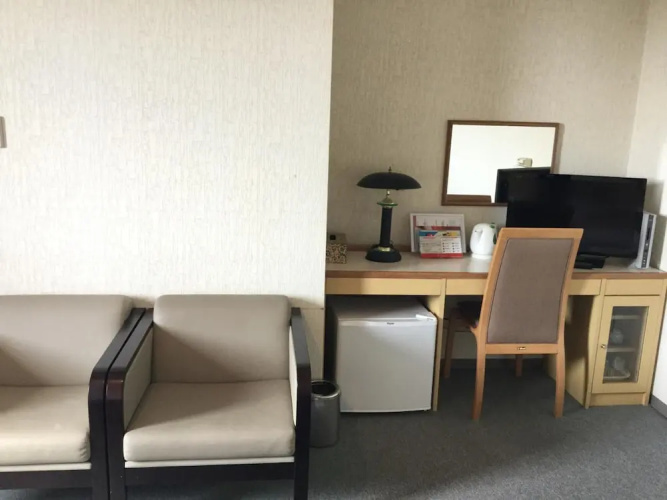 Hotel Four C's
