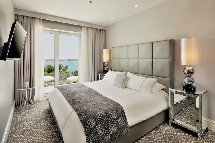 Importanne Suites