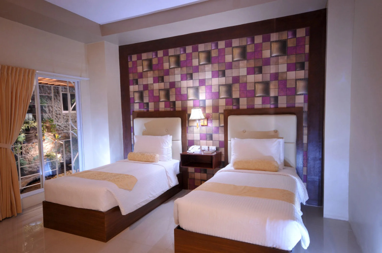 Sierra Hotel