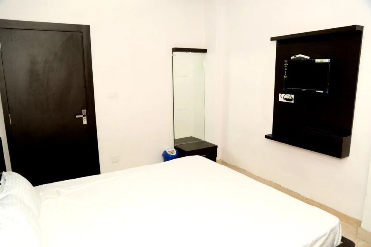 Ashapura Hotel