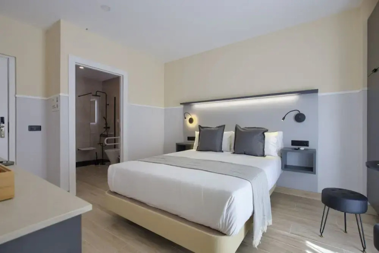 Dobo Madrid CV93