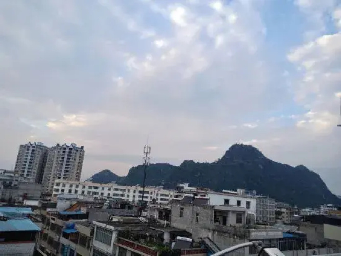 Lijin Hotel