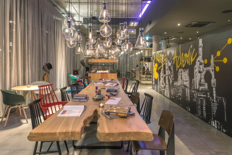 Moxy Ludwigshafen photo 30