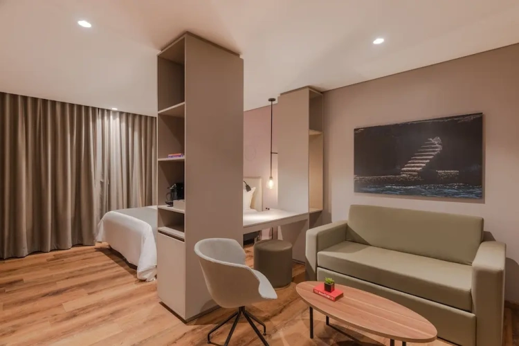 Single Apartment