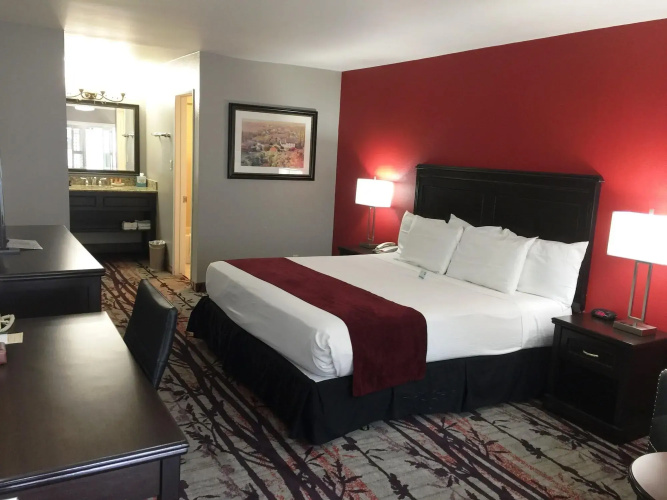 Laguna Hills Lodge