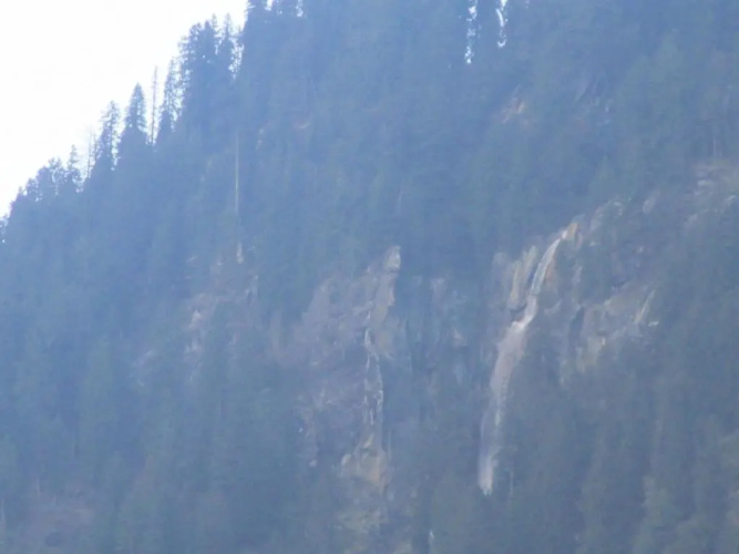 Manali top Inn & Cafe