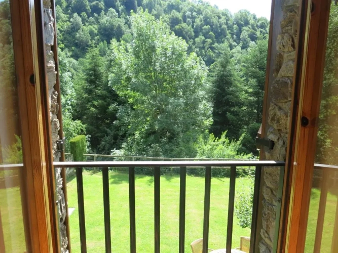 3 Bedrooms Apartment