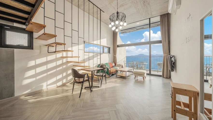 1 Bedroom Standard room with balcony and with ocean view