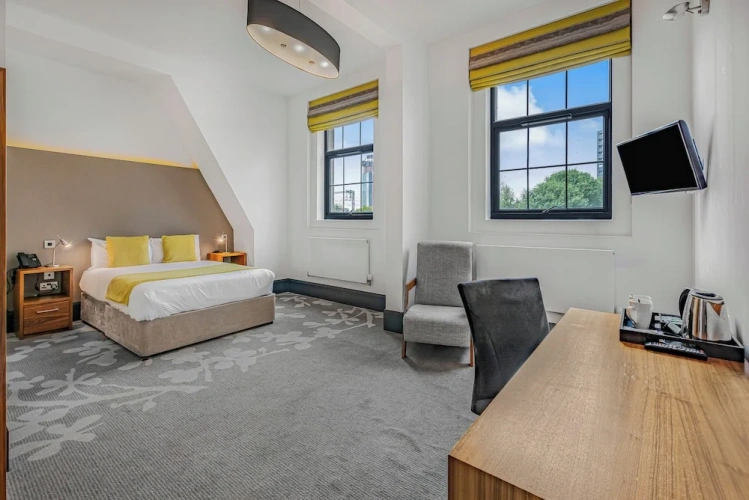 Deluxe Double room