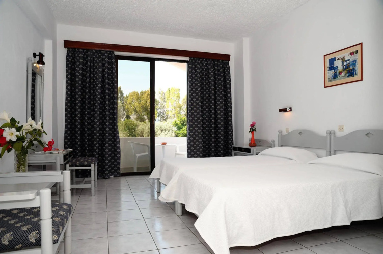 Hotel Tina Flora